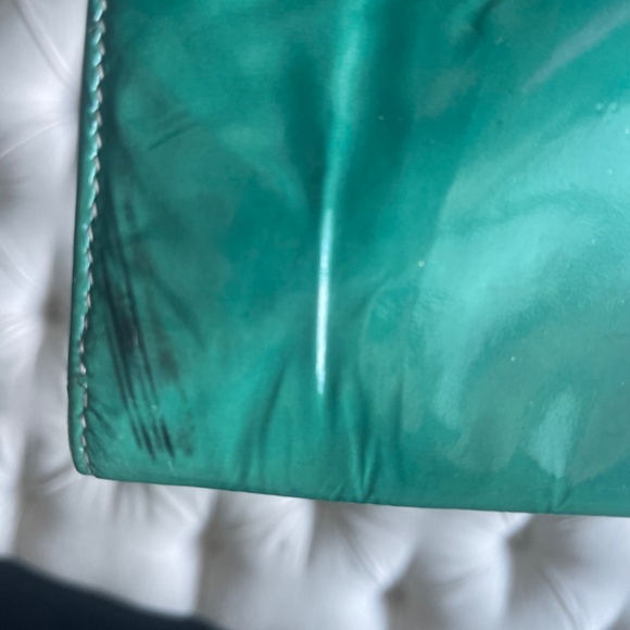 Auth Prada Ombre Turquoise/Yellow Patent Leather Clutch w/mirror Satin Purse bag - Picture 9 of 15